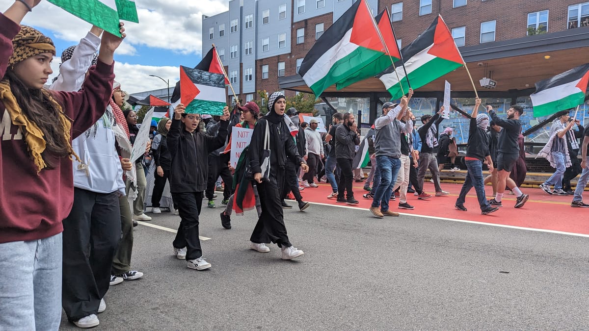 Richmond Community Members come Together for Rally for Palestine